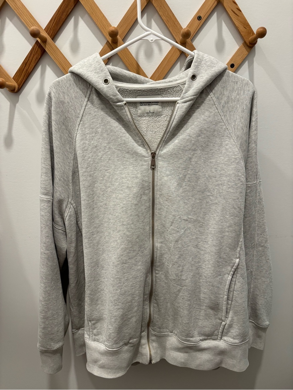 Abercrombie and Fitch gray zip up sweatshirt size large